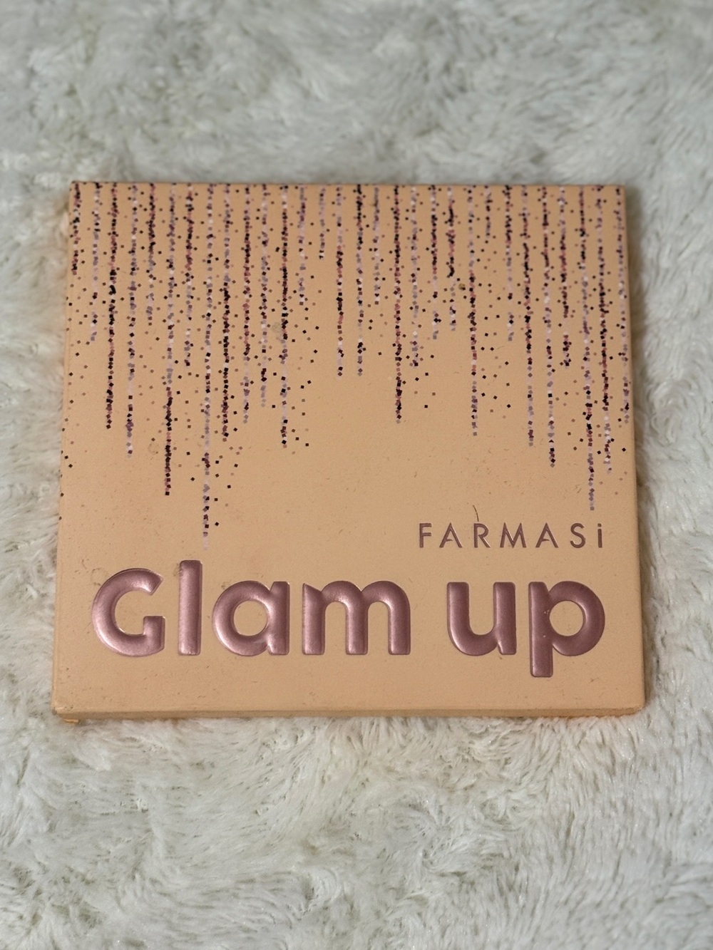 Farmasi Glam Up Eyeshadow Palette -
